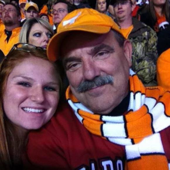 Meet your Posher, Courtney - Picture 1 of 1